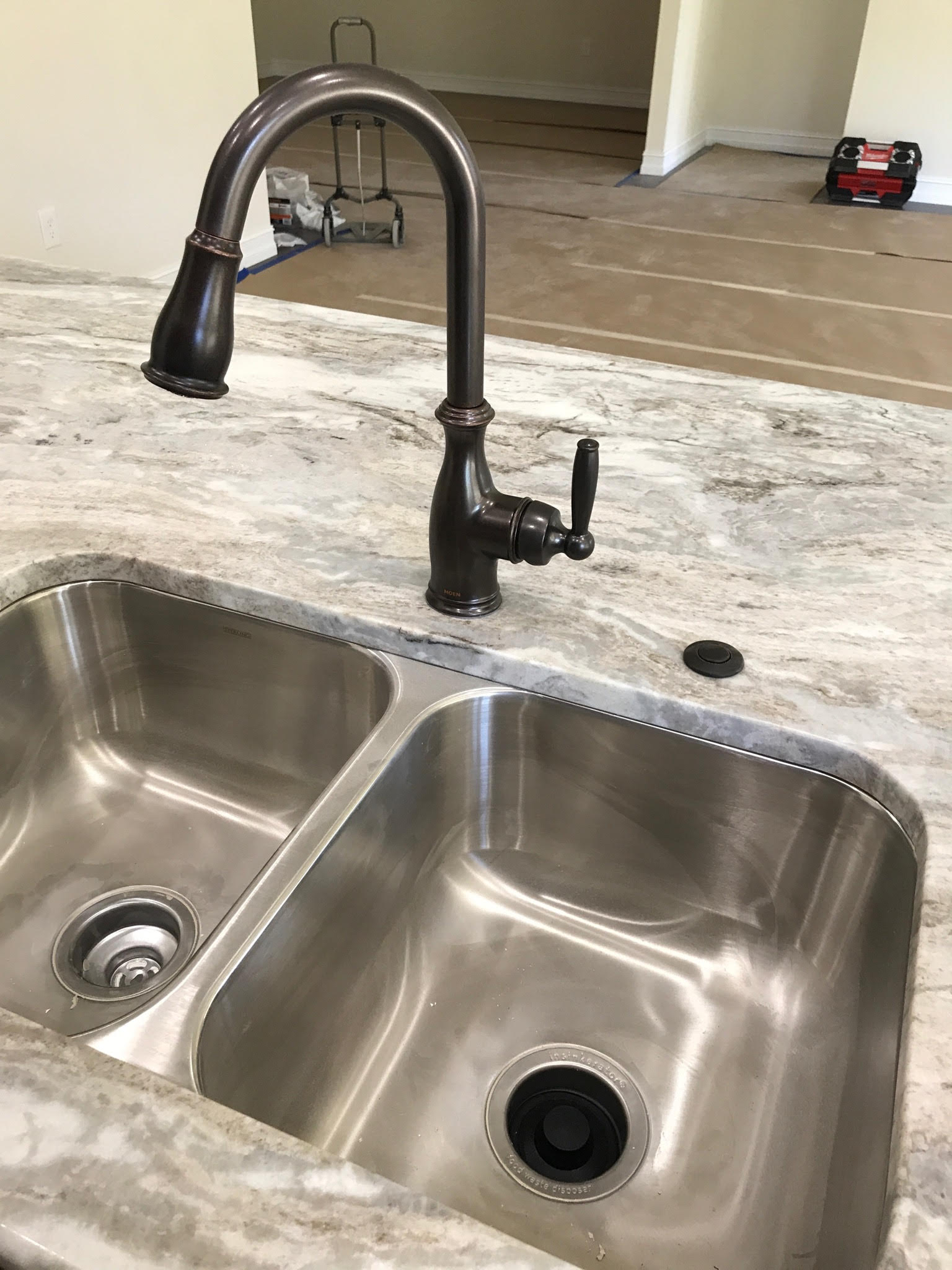 Sink and Faucet A-1 Southern Plumbing